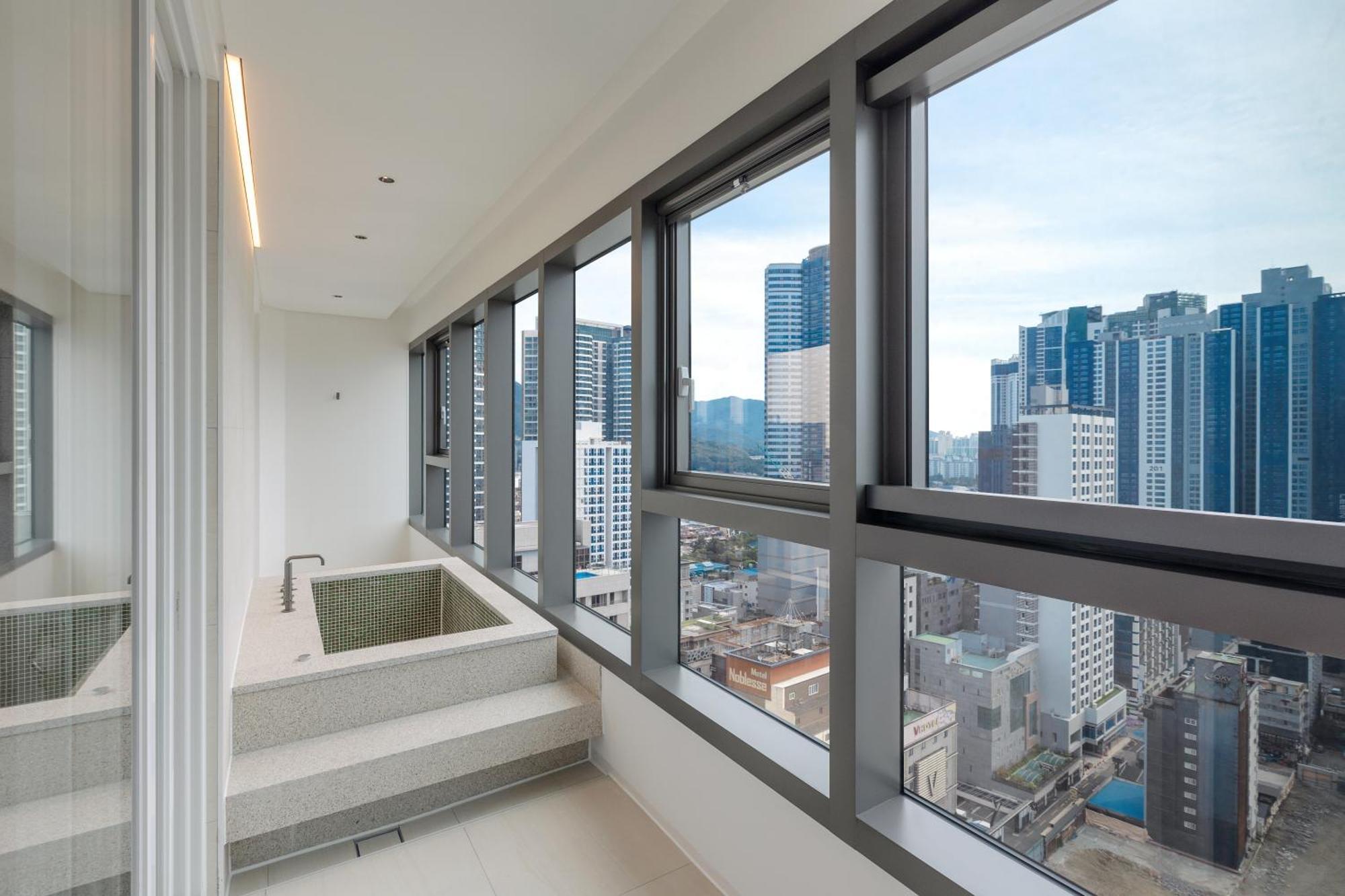 Newcz Haeundae Residence Busan Exteriör bild